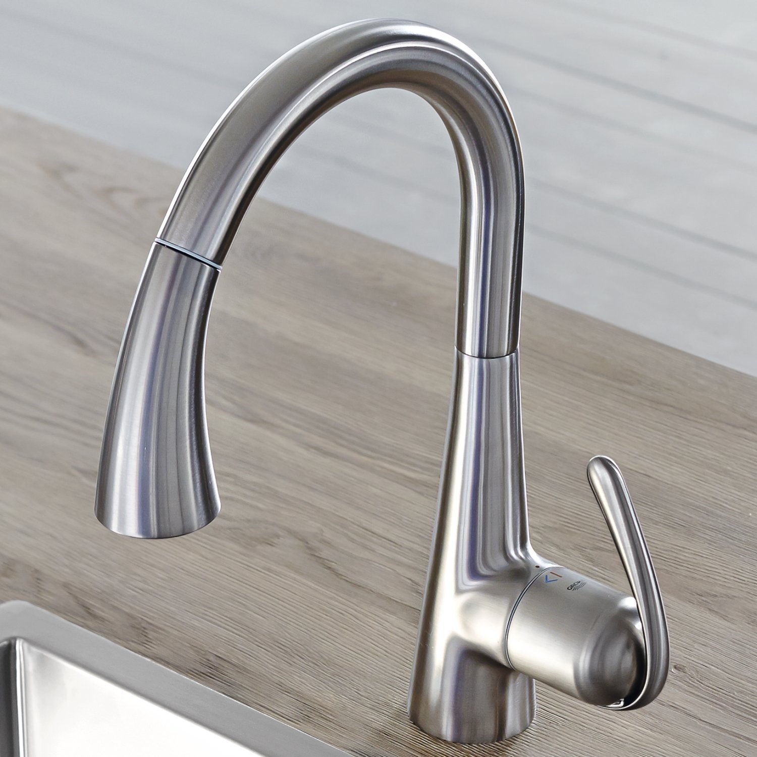 robinet cuisine GROHE Zedra RealSteel