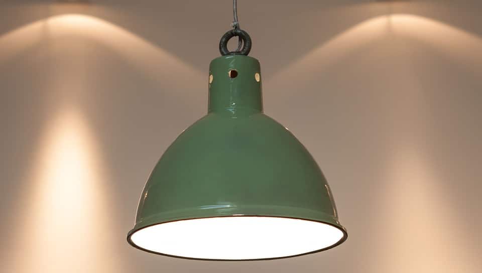 relooker sa cuisine avec des luminaires industriels