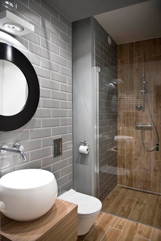 salle de bain carrelage gris marron