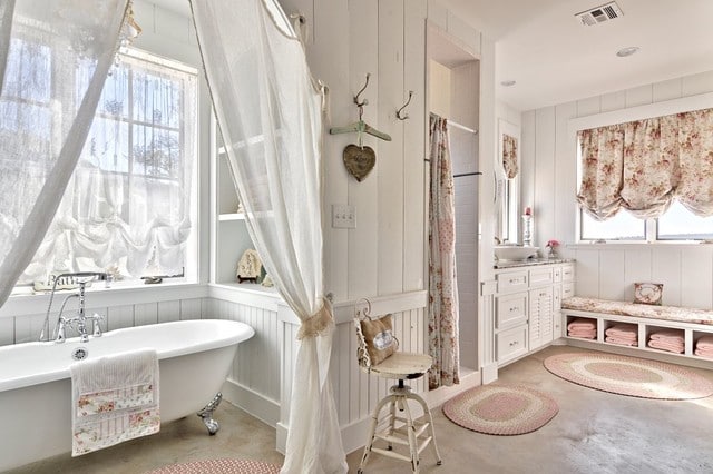 le-style-shabby-chic-dans-la-salle-deau