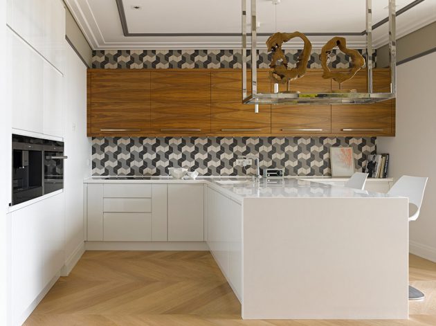 mosaique-noire-et-blanche-de-la-cuisine