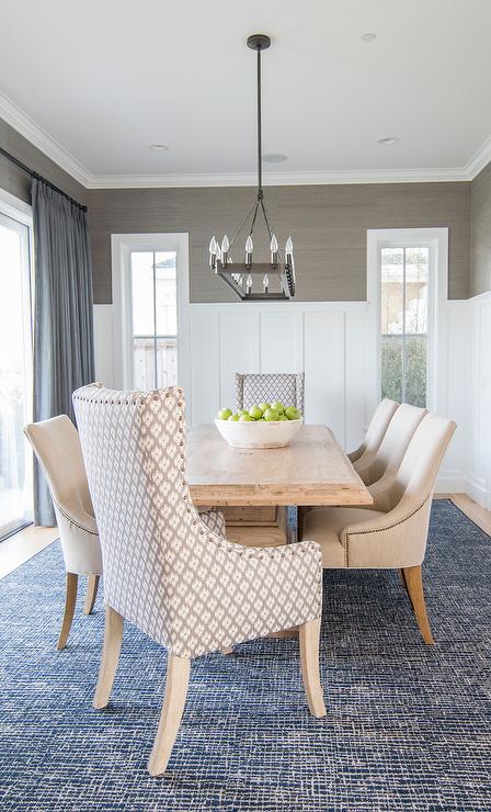 salle-a-manger-aux-tons-gris-et-bleus