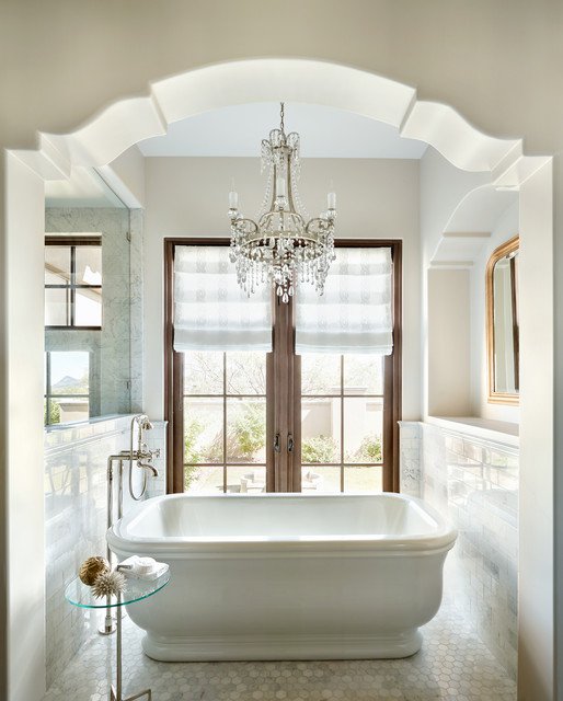 salle-de-bain-mediterraneenne-de-luxe