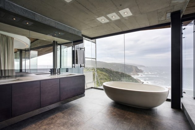 salle-de-bain-ultra-design-avec-vue-sur-la-mer
