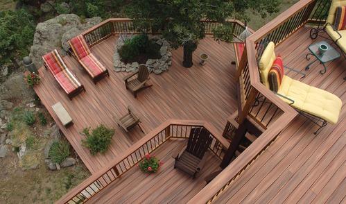 terrasse-bois-exotique-composite-grand-guide-l-h8kqq5