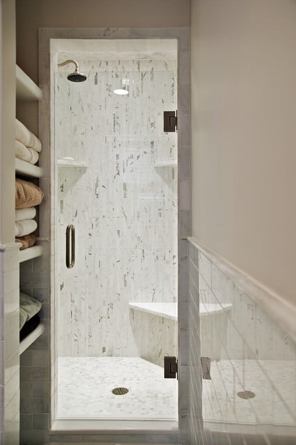 marbre-blanc-douche-italienne