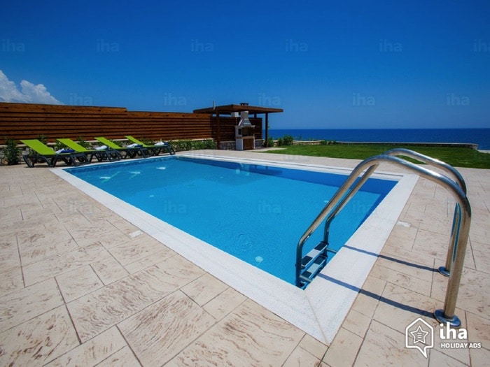 marbre-travertin-jardin-et-piscine