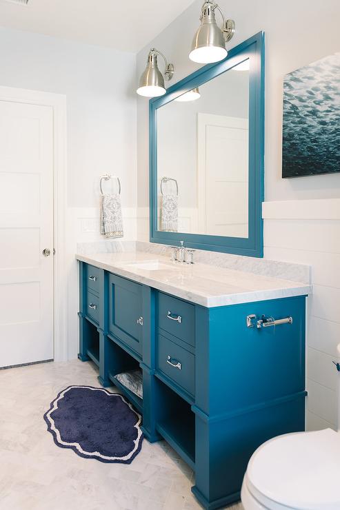 meuble-de-salle-de-bain-bleu