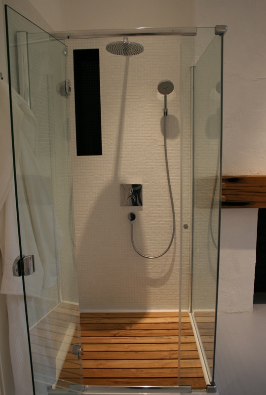 https://www.flickr.com/photos/rogueinteriordesigns/4843789106