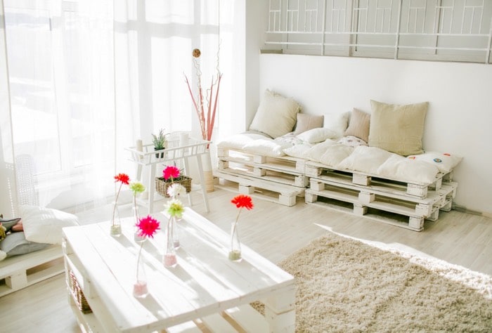 canape-dangle-en-palettes-de-bois-279photo-studio-23