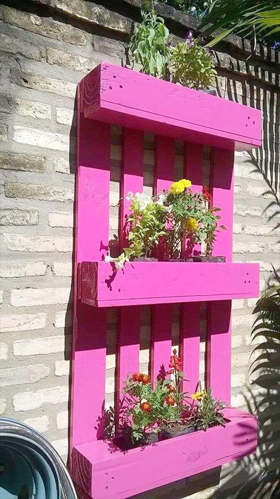 jardinière en palette (21 idées) : une jardinière à petit prix