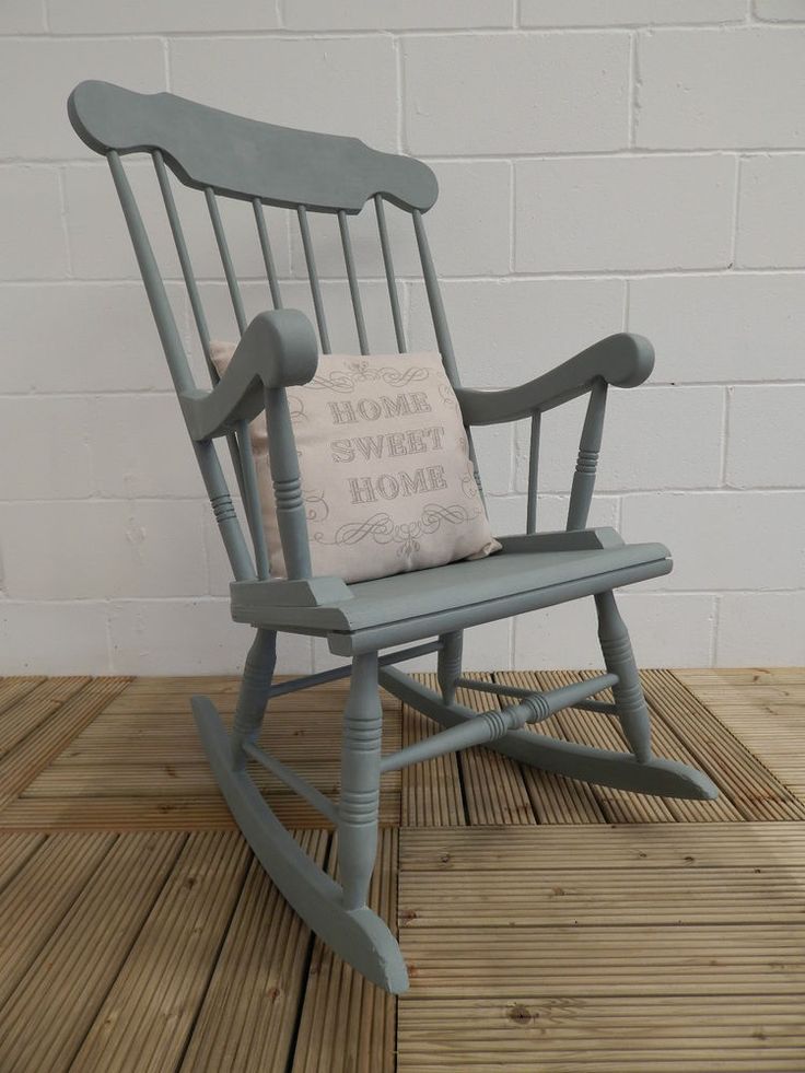 conseils pour repeindre une chaise en bois de n'importe quelle couleur