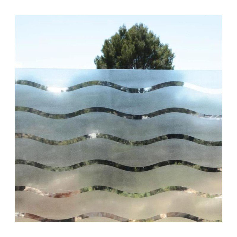 Pour des raisons esthétiques, se protéger du soleil ou préserver son intimité, il y a toujours une bonne raison d'utiliser un film pour vitres.