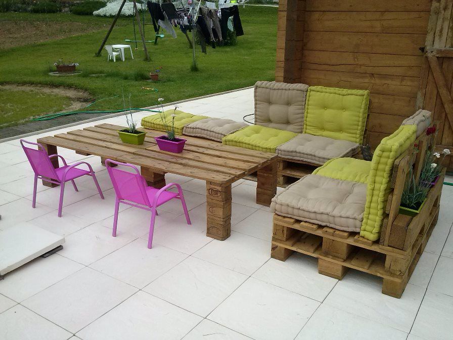 table basse de jardin en palette